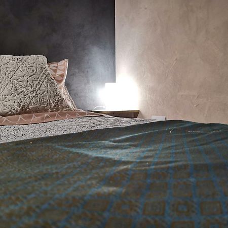 Apartament Chafbius Downtown Cagliari Zewnętrze zdjęcie