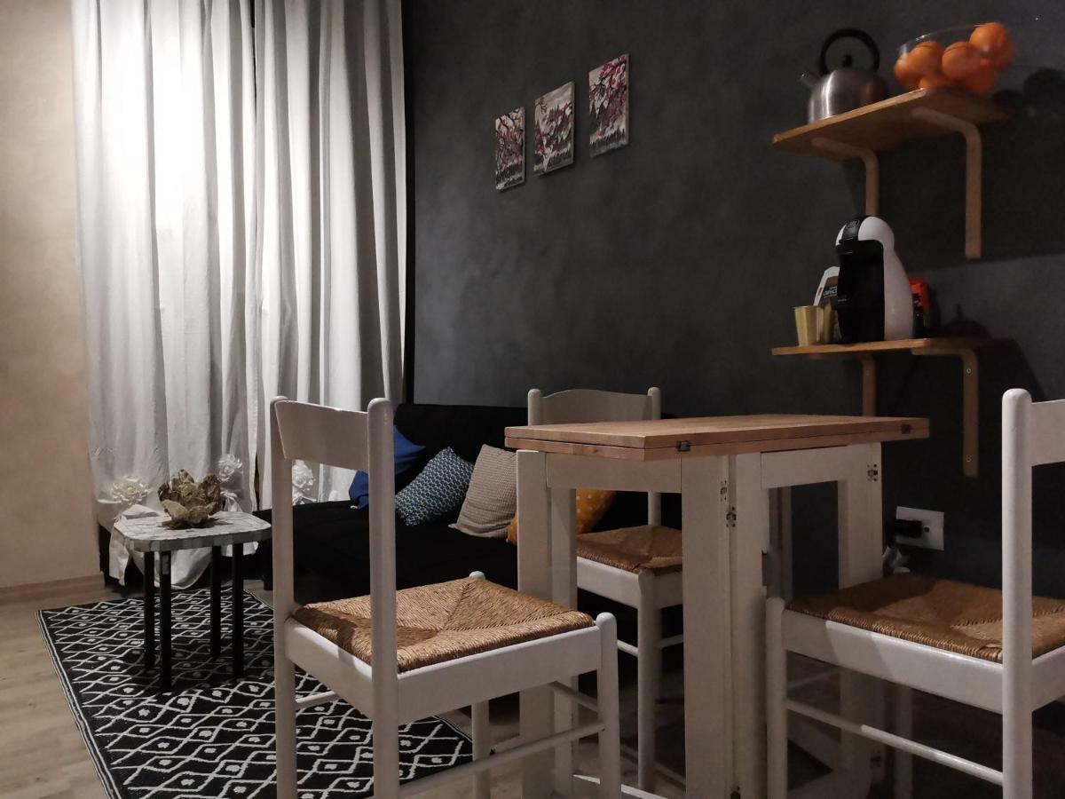 Apartament Chafbius Downtown Cagliari Zewnętrze zdjęcie